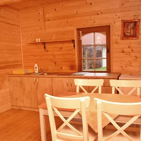 Gospodarstwo Agroturystyczne Z Basenem & Spa I Alpakami Farm stay Elk