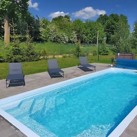 Farm stay Gospodarstwo Agroturystyczne Z Basenem & Spa I Alpakami