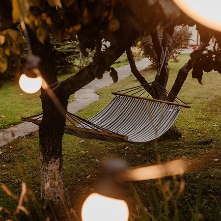 Gospodarstwo agroturystyczne Z Basenem&spa I Alpakami *