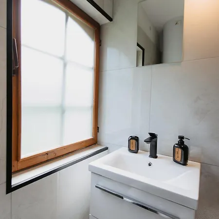 Farm stay Gospodarstwo Agroturystyczne Z Basenem & Spa I Alpakami