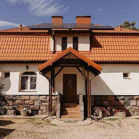 Gospodarstwo Agroturystyczne Z Basenem & Spa I Alpakami *